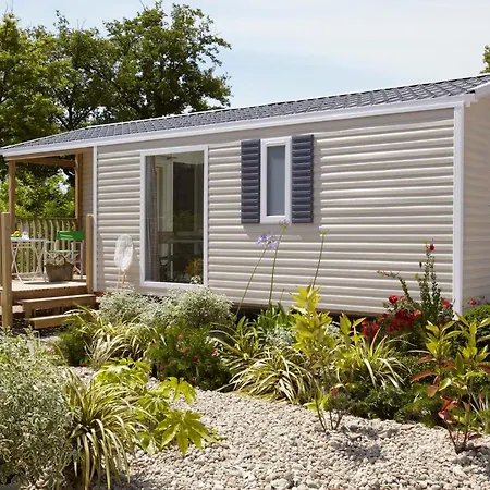 Camping Sunissim Les Viviers. 4* مكان تخييم 4*